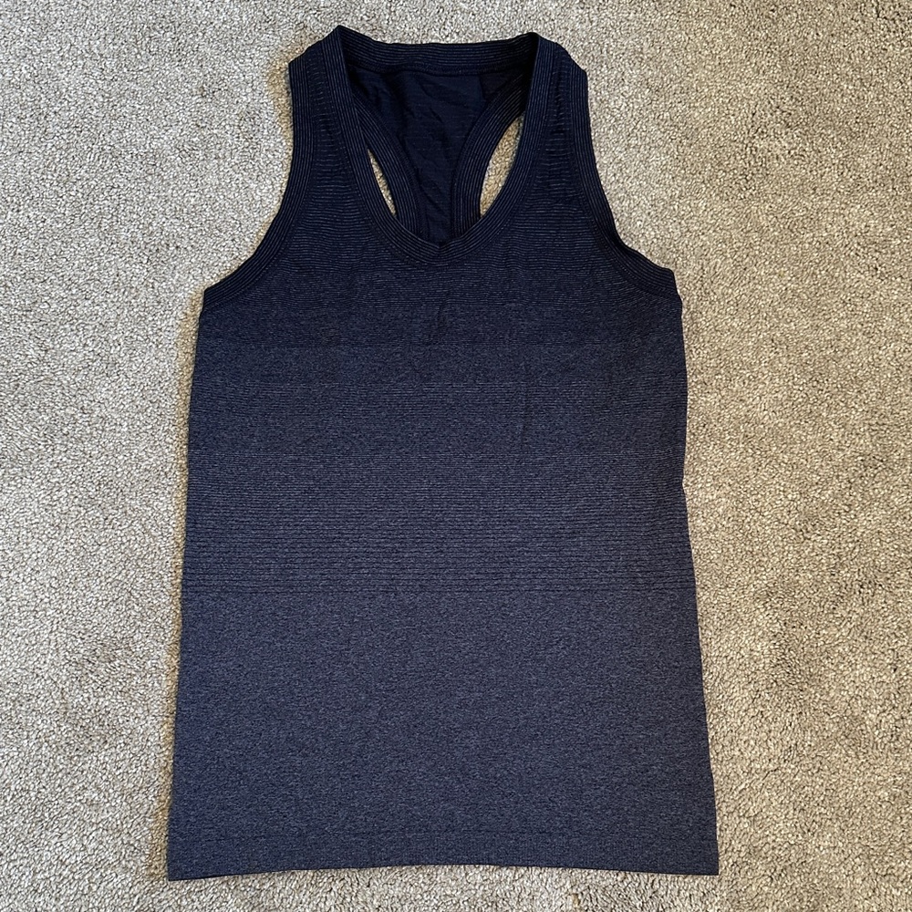 Athleta Momentum Racerback Tank